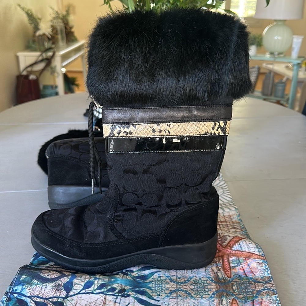 Coach Lorna Black Monogram Winter Boots Size 7.5